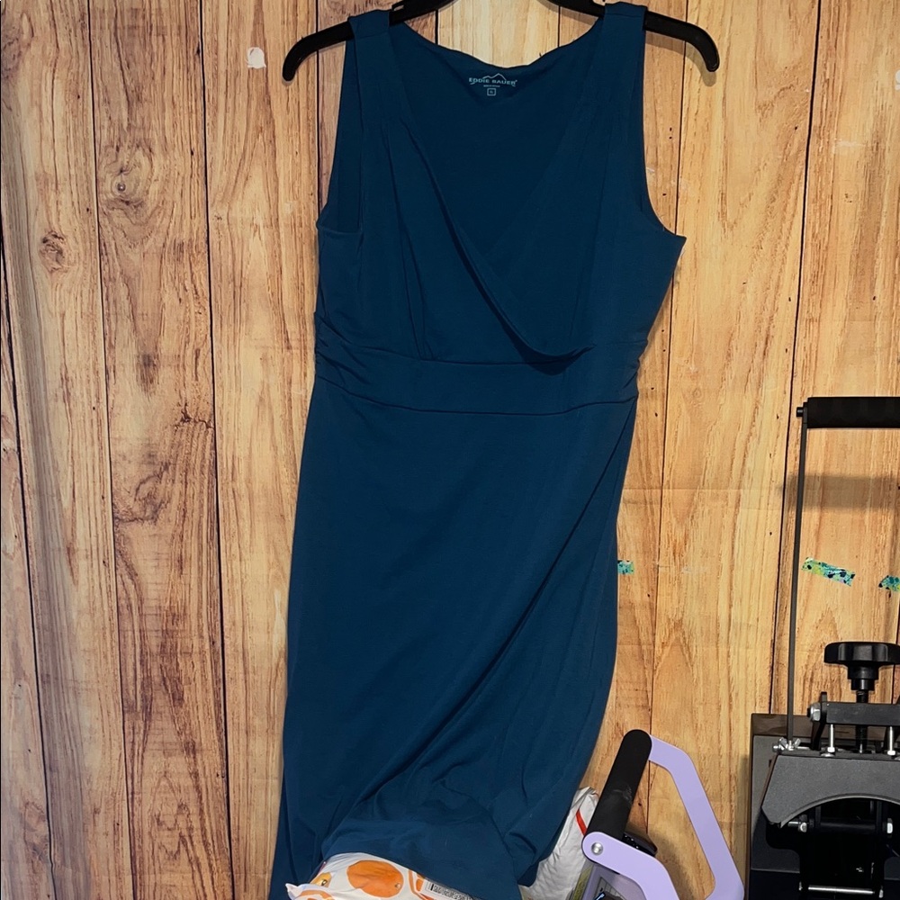Eddie Bauer Size XL Tank Top Sleeveless Dress Blue Athletic Like New